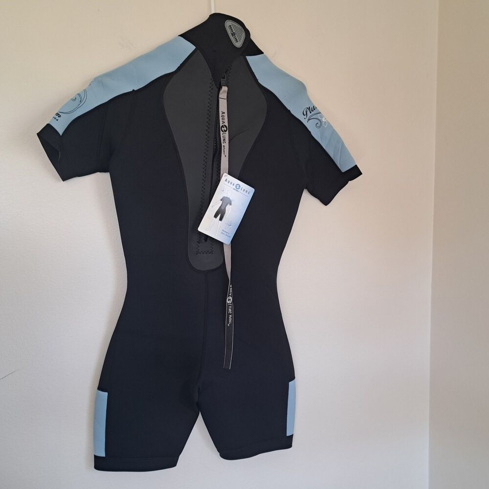 NWT Aqualung Women’s 3mm Shorty, Size 7/8 Short Sleeve Shorts Wet Suit